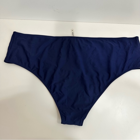 Cupshe Womens Navy Bikini Bottom with Embroidered Flowers on Hips (Sides) 4X - Picture 4 of 7